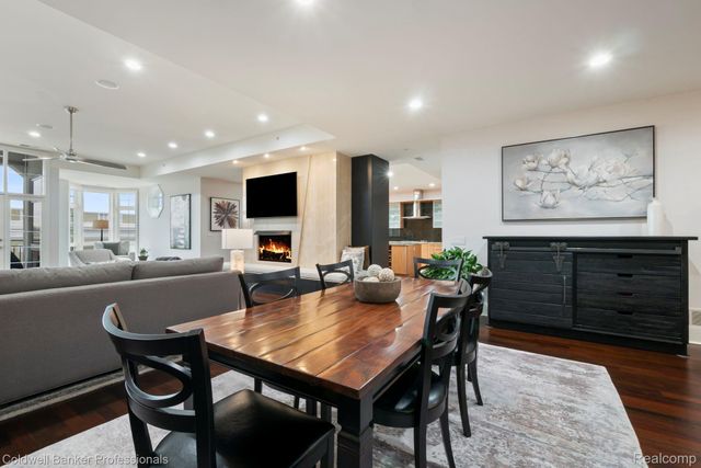 801 W Ann Arbor Trail 306, Plymouth, MI 48170