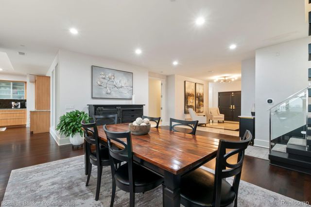 801 W Ann Arbor Trail 306, Plymouth, MI 48170