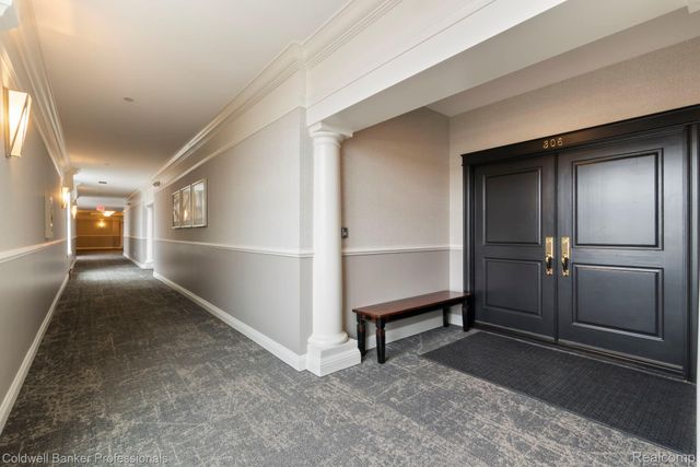 801 W Ann Arbor Trail 306, Plymouth, MI 48170