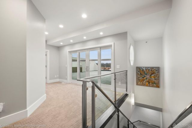 801 W Ann Arbor Trail 306, Plymouth, MI 48170