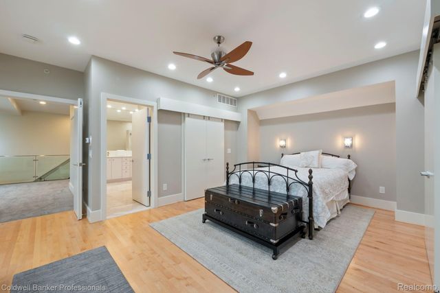 801 W Ann Arbor Trail 306, Plymouth, MI 48170