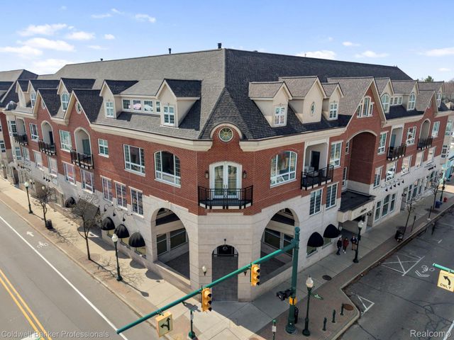 801 W Ann Arbor Trail 306, Plymouth, MI 48170