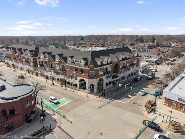 801 W Ann Arbor Trail 306, Plymouth, MI 48170