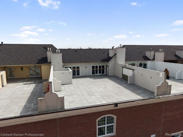 801 W Ann Arbor Trail 306, Plymouth, MI 48170