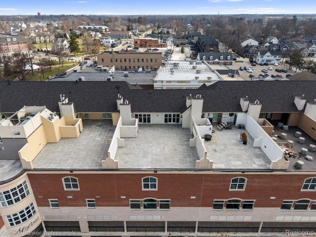 801 W Ann Arbor Trail 306, Plymouth, MI 48170