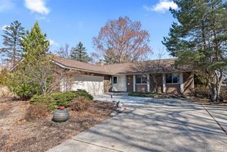 5629 Perrytown Drive, West Bloomfield Charter Township, MI 48322