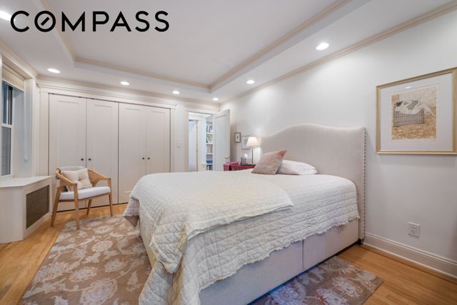 360 Cabrini Blvd Apt 3F, New York City, NY 10040