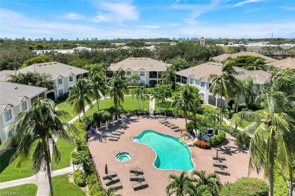 5021 Maxwell CIR 101, NAPLES, FL 34105 — photo 2