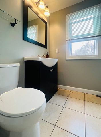 35 Pearl St 35, Randolph, MA 02368