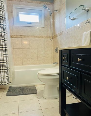 35 Pearl St 35, Randolph, MA 02368