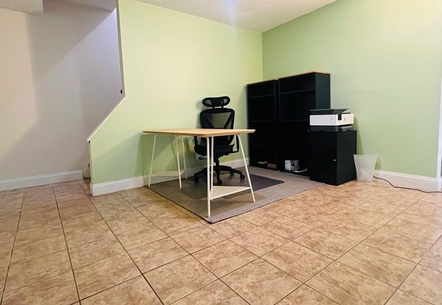 35 Pearl St 35, Randolph, MA 02368