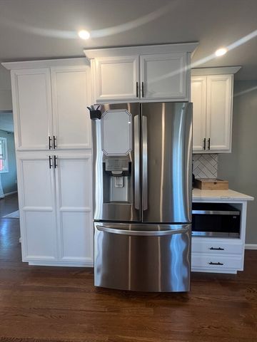 35 Pearl St 35, Randolph, MA 02368