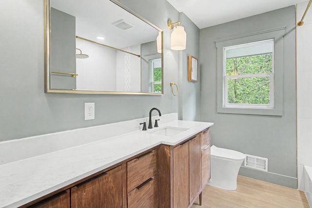 3621 Edward Street NE, Saint Anthony, MN 55418