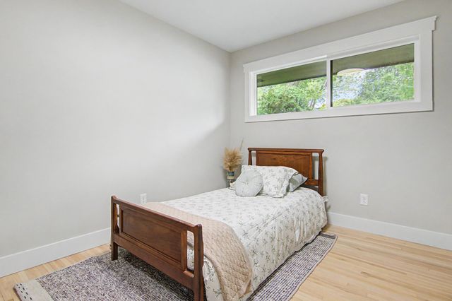 3621 Edward Street NE, Saint Anthony, MN 55418