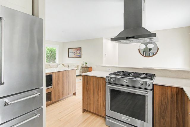 3621 Edward Street NE, Saint Anthony, MN 55418