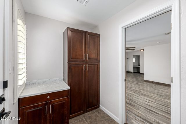 32225 N CENTER Street N, Wittmann, AZ 85361