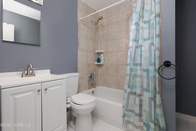 108 Greenwood Loop Road 108, Brick, NJ 08724