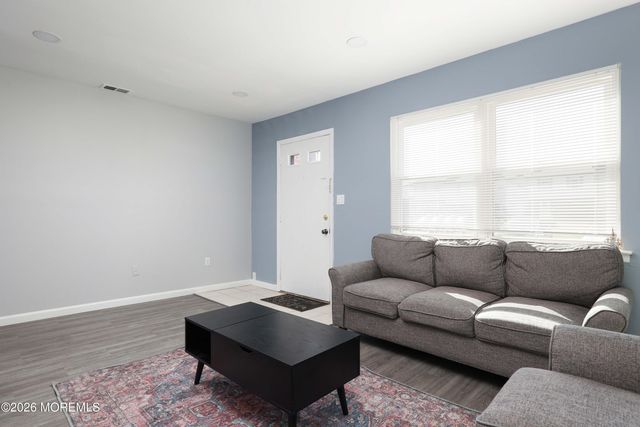 108 Greenwood Loop Road 108, Brick, NJ 08724