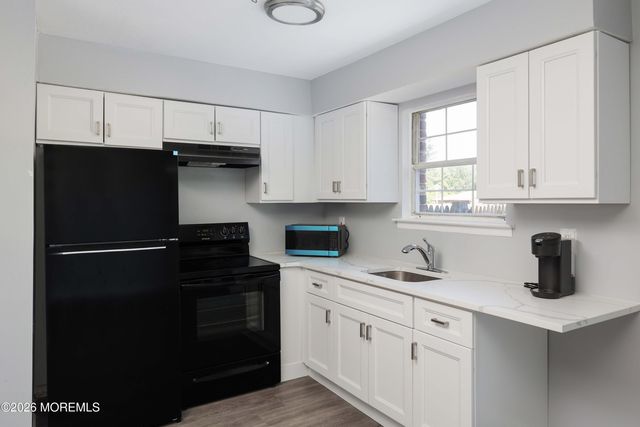108 Greenwood Loop Road 108, Brick, NJ 08724