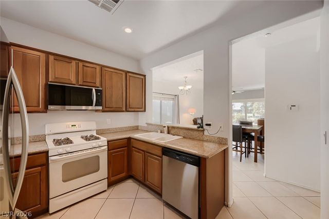 2313 Willow Wren Drive, North Las Vegas, NV 89084