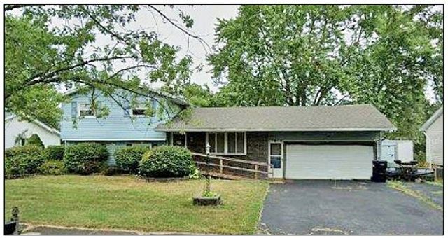 14 Flamingo Drive, Gates, NY 14624