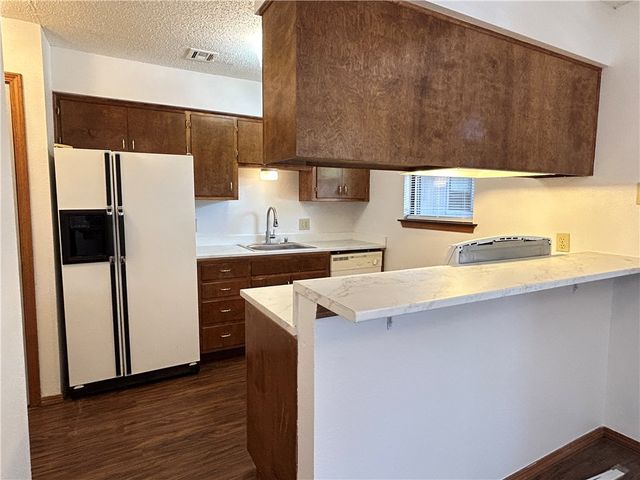 1650 N Sang Avenue 115, Fayetteville, AR 72703