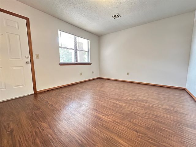 1650 N Sang Avenue 115, Fayetteville, AR 72703