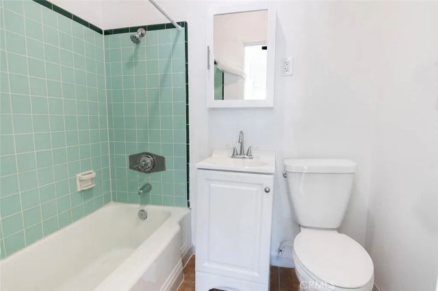 1732 N Wilton Place, Los Angeles, CA 90028