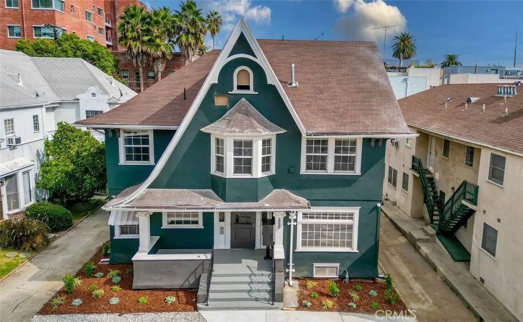 1732 N Wilton Place, Los Angeles, CA 90028