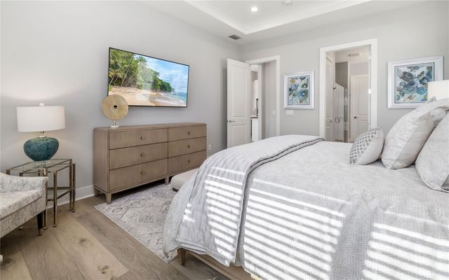 8362 REDONDA LOOP, Bradenton, FL 34202