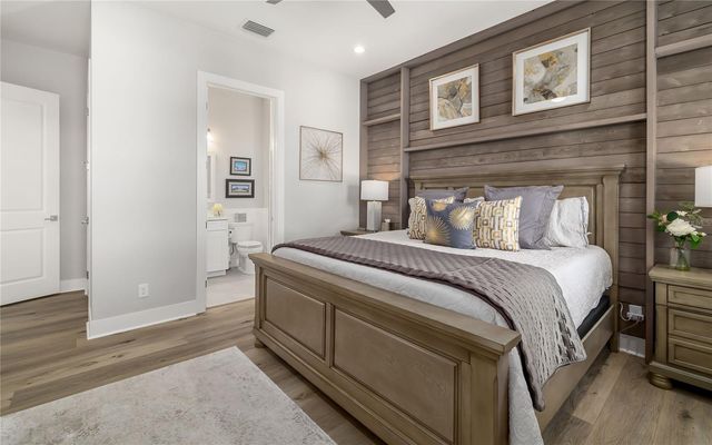 8362 REDONDA LOOP, Bradenton, FL 34202