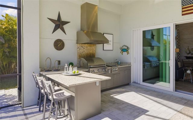 8362 REDONDA LOOP, Bradenton, FL 34202