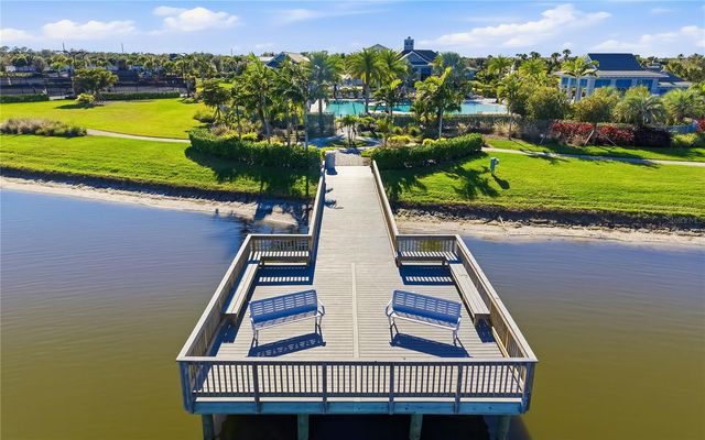 8362 REDONDA LOOP, Bradenton, FL 34202