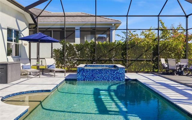 8362 REDONDA LOOP, Bradenton, FL 34202