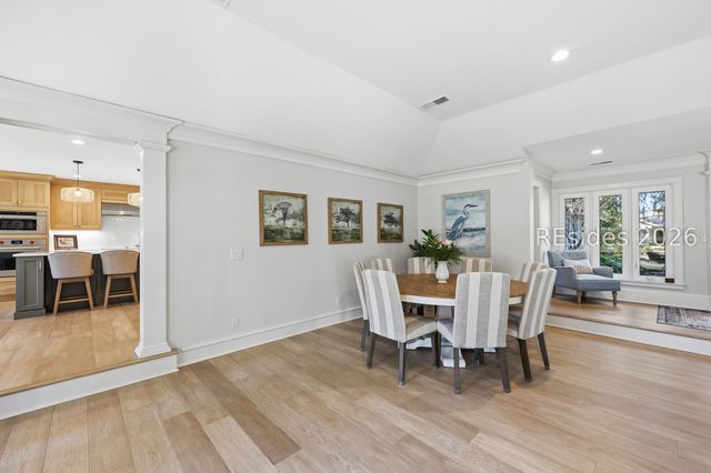 28 Pine Island Rd, Hilton Head Island, SC 29928