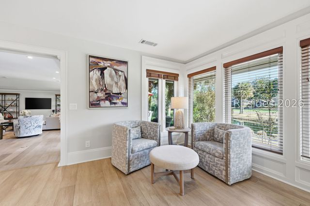 28 Pine Island Rd, Hilton Head Island, SC 29928