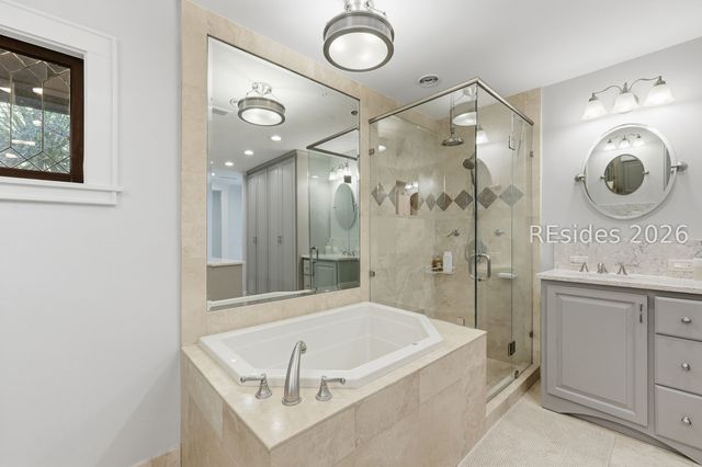 28 Pine Island Rd, Hilton Head Island, SC 29928