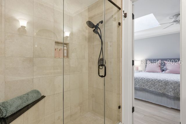 28 Pine Island Rd, Hilton Head Island, SC 29928