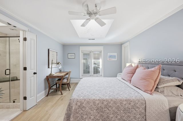 28 Pine Island Rd, Hilton Head Island, SC 29928