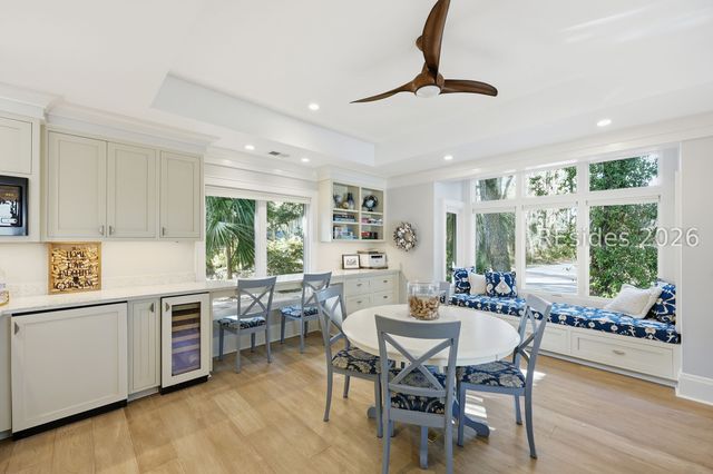 28 Pine Island Rd, Hilton Head Island, SC 29928