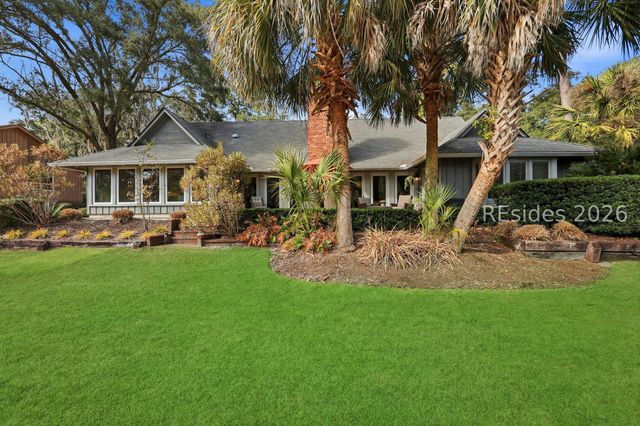 28 Pine Island Rd, Hilton Head Island, SC 29928