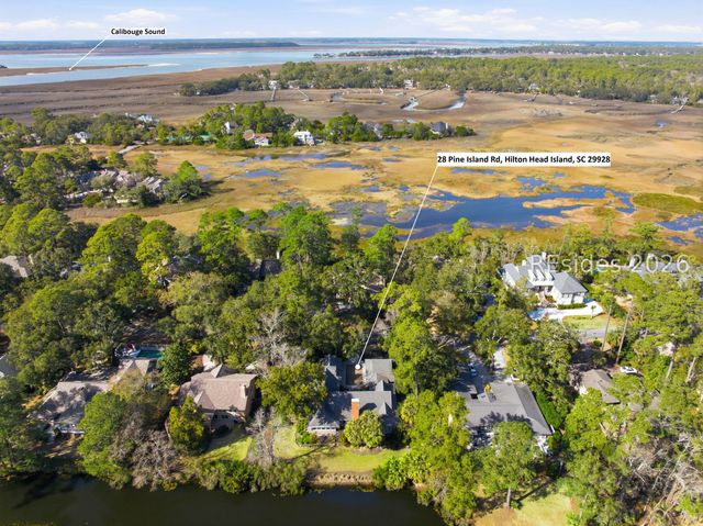 28 Pine Island Rd, Hilton Head Island, SC 29928