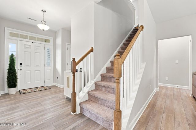 201 Rough Ridge Trail, Aberdeen, NC 28315