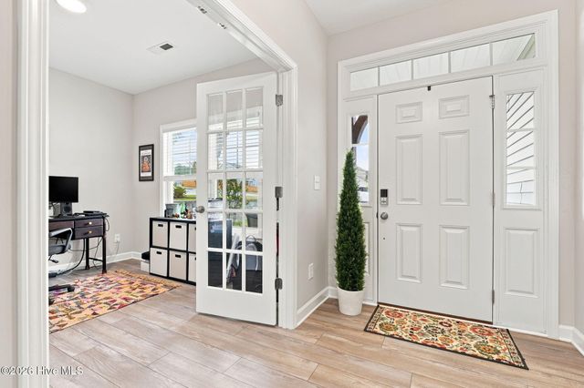201 Rough Ridge Trail, Aberdeen, NC 28315