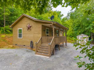40 Refuge Ridge Road, Murphy, NC 28906