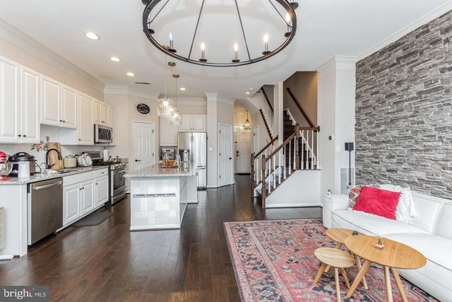 42753 STADLER LN, Chantilly, VA 20152
