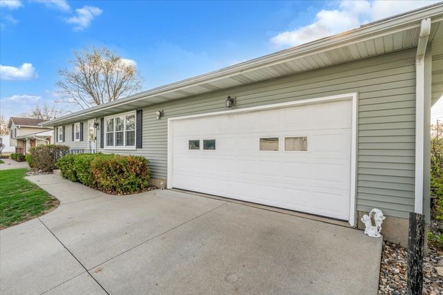 514 12th Avenue, Hampton, IL 61256