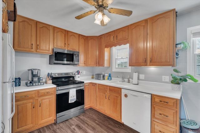 514 12th Avenue, Hampton, IL 61256