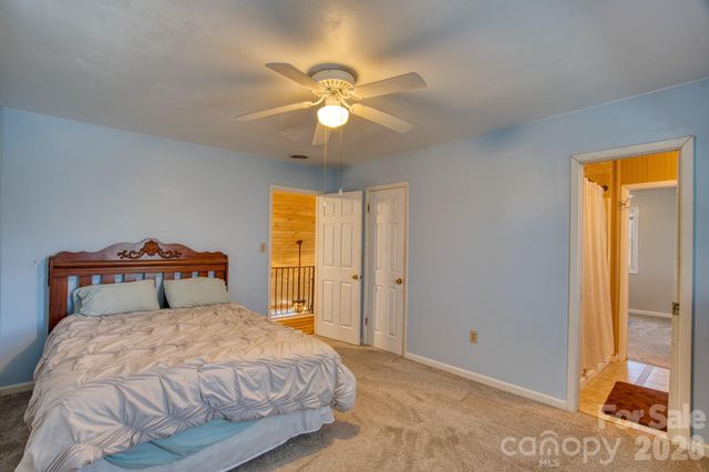 46 Wahuhu Court, Brevard, NC 28712