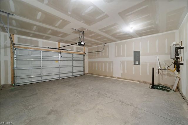 859 Brooklet Court, Winston-salem, NC 27127